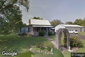 317 W Houston St, Cloverport, KY 40111