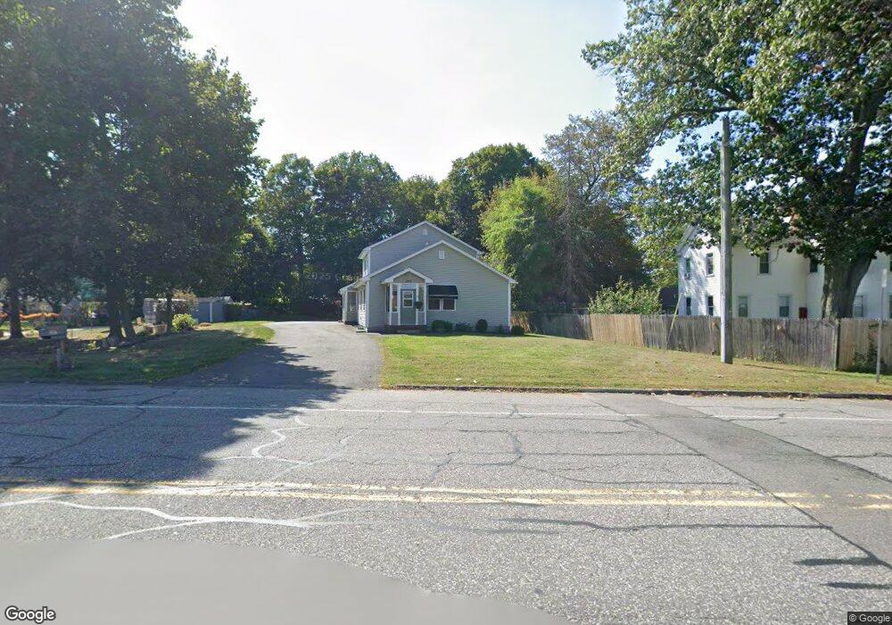 322 Cherry St, Holyoke, MA 01040 - photo 1