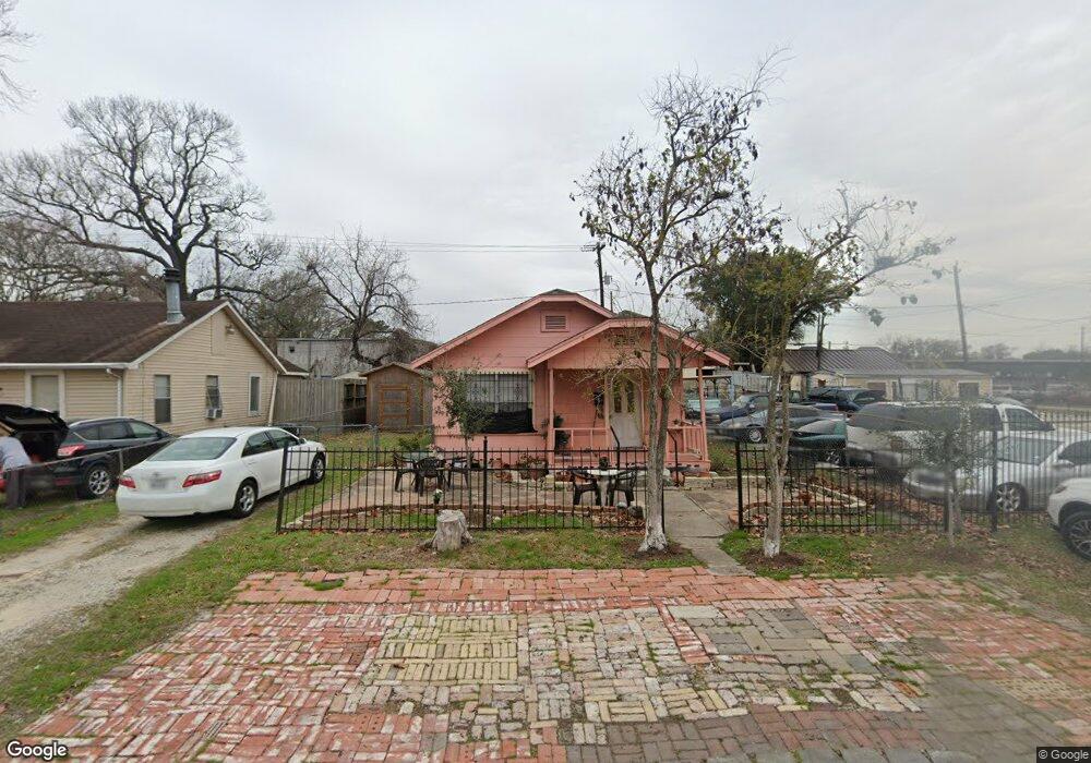 1507 Cordell St, Houston, TX 77009 - photo 1