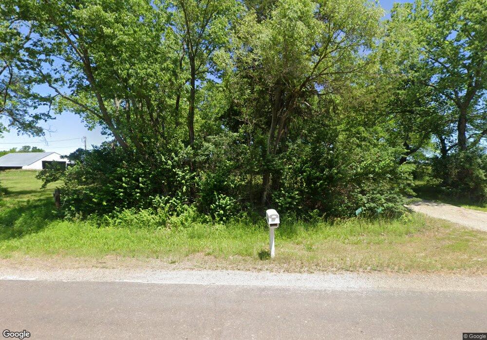 8909 SW 61st St, Topeka, KS 66610 - photo 1