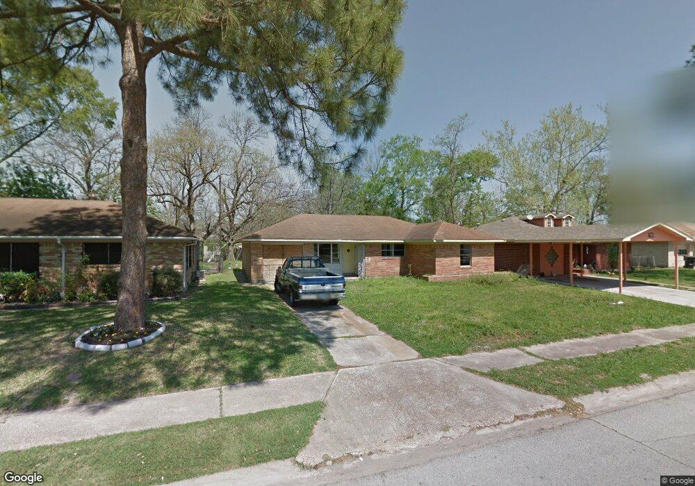 503 E Delz Dr, Houston, TX 77022 - photo 1