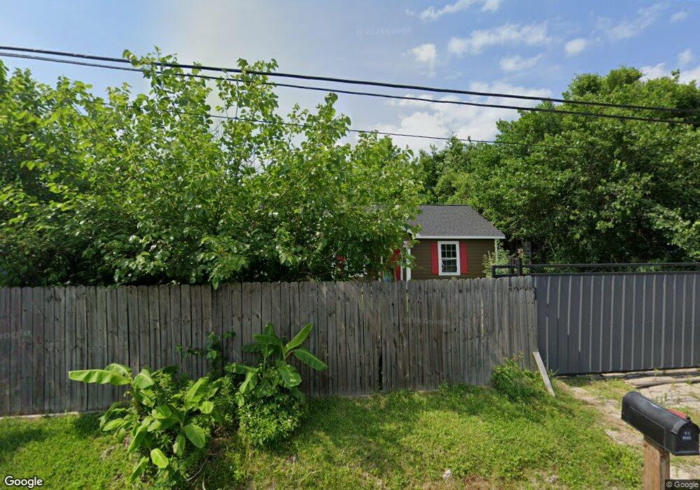 4611 Gaston St, Houston, TX 77093 - photo 1