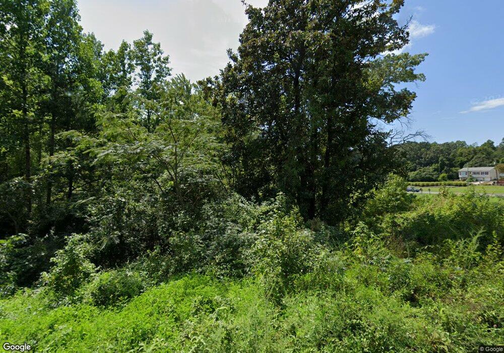 4017 Bradys Hill Rd, Triangle, VA 22172 - photo 1