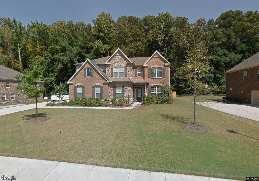 220 Village Green Ct SW, Lilburn, GA 30047 - photo 1