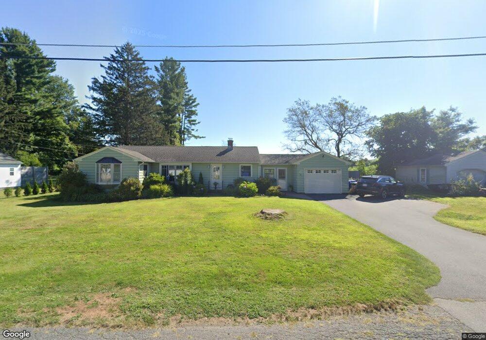 8 Isabel Ct, Hadley, MA 01035 - photo 1