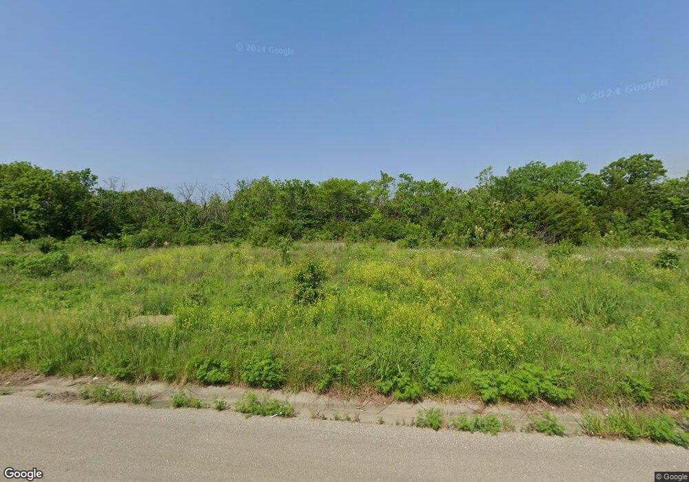 4733 SW Marlboro Rd, Topeka, KS 66610 - photo 1