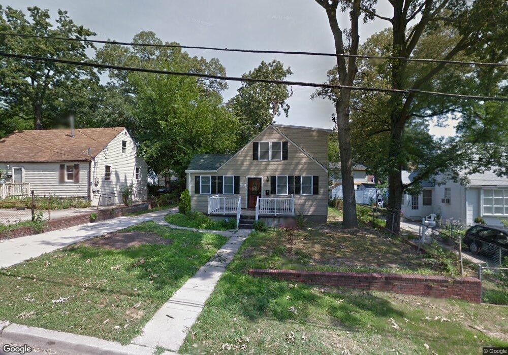 6310 Powhatan St, Riverdale, MD 20737 - photo 1