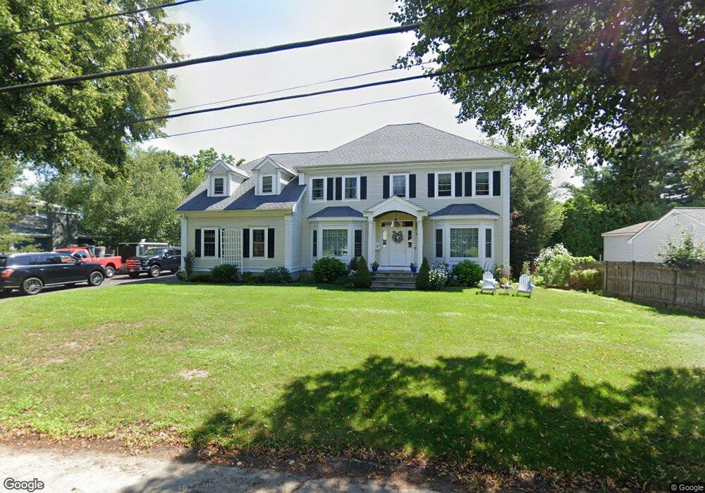 19 Arnold Rd, Stoneham, MA 02180 - photo 1