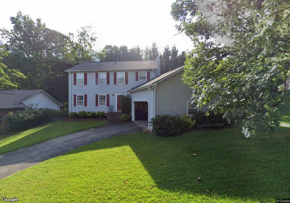 4 Clubhouse Ct, Asheville, NC 28803 - photo 1