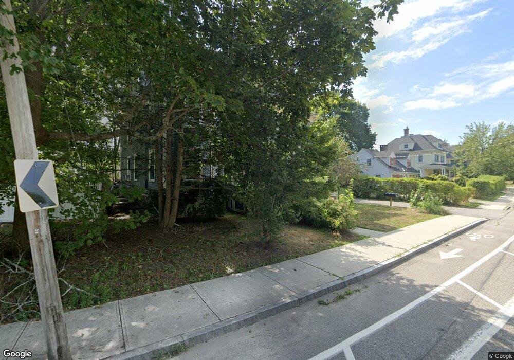 921 Middle St unit B, Portsmouth, NH 03801 - photo 1