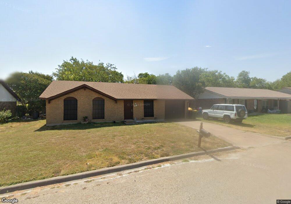 901 Pamela Ave, Troy, TX 76579 - photo 1