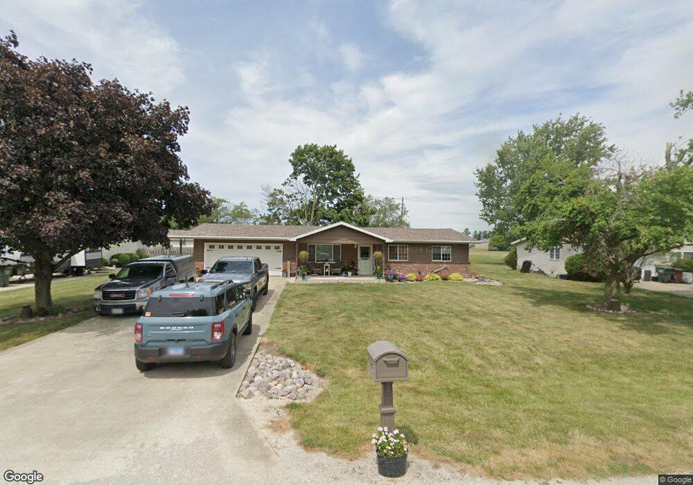 203 N 4th St, Danforth, IL 60930 - photo 1