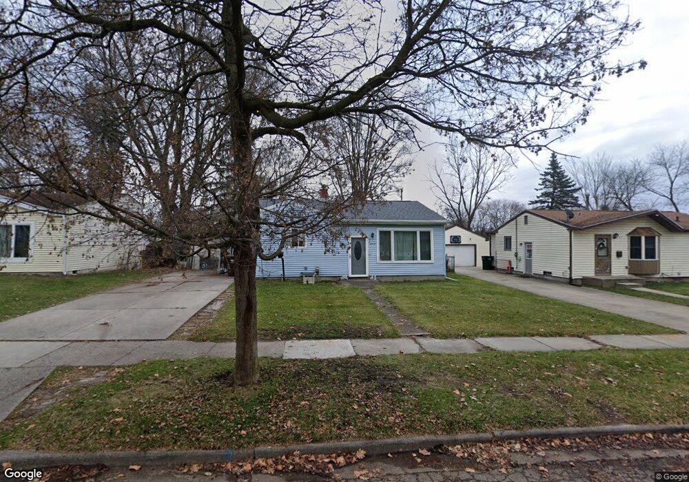 4519 Burchfield Ave, Lansing, MI 48910 - photo 1