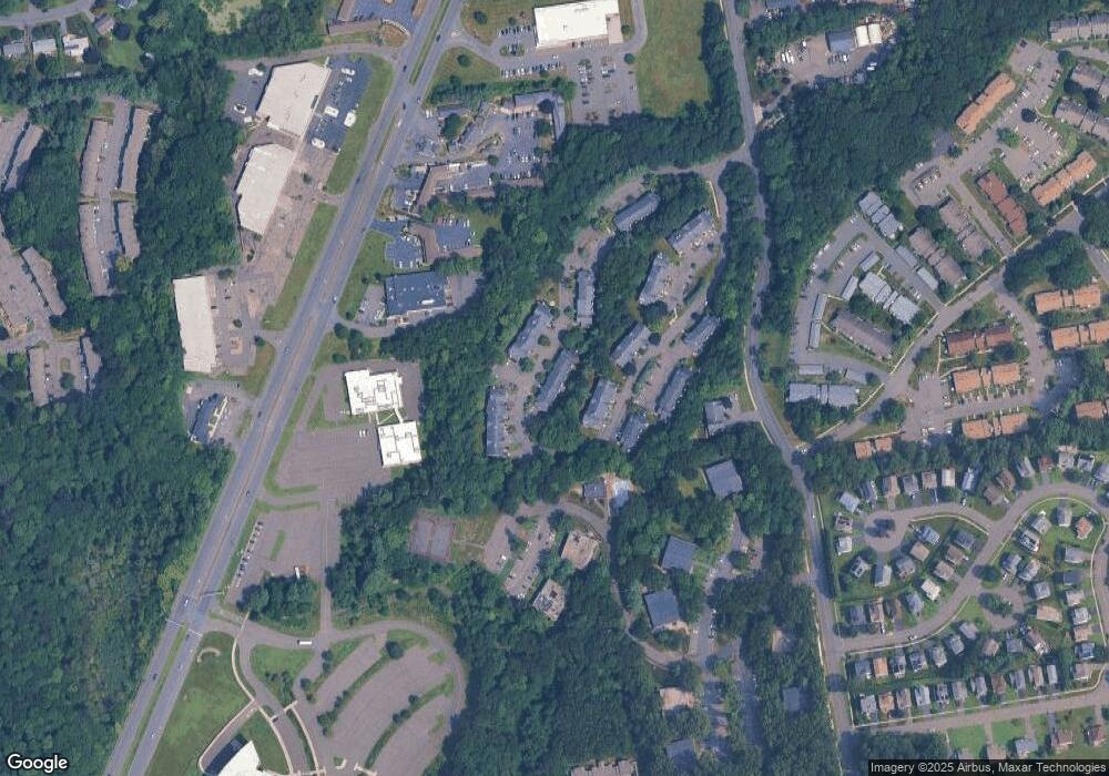 34 Crown Ridge, Newington, CT 06111 - photo 1