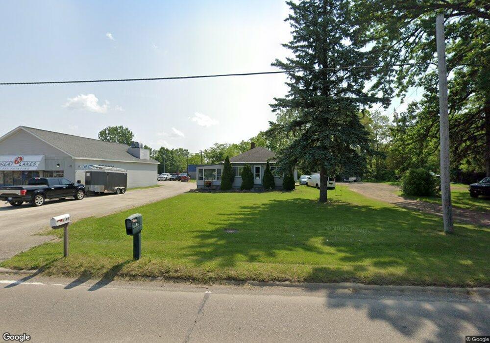 5201 Fenton Rd, Flint, MI 48507 - photo 1