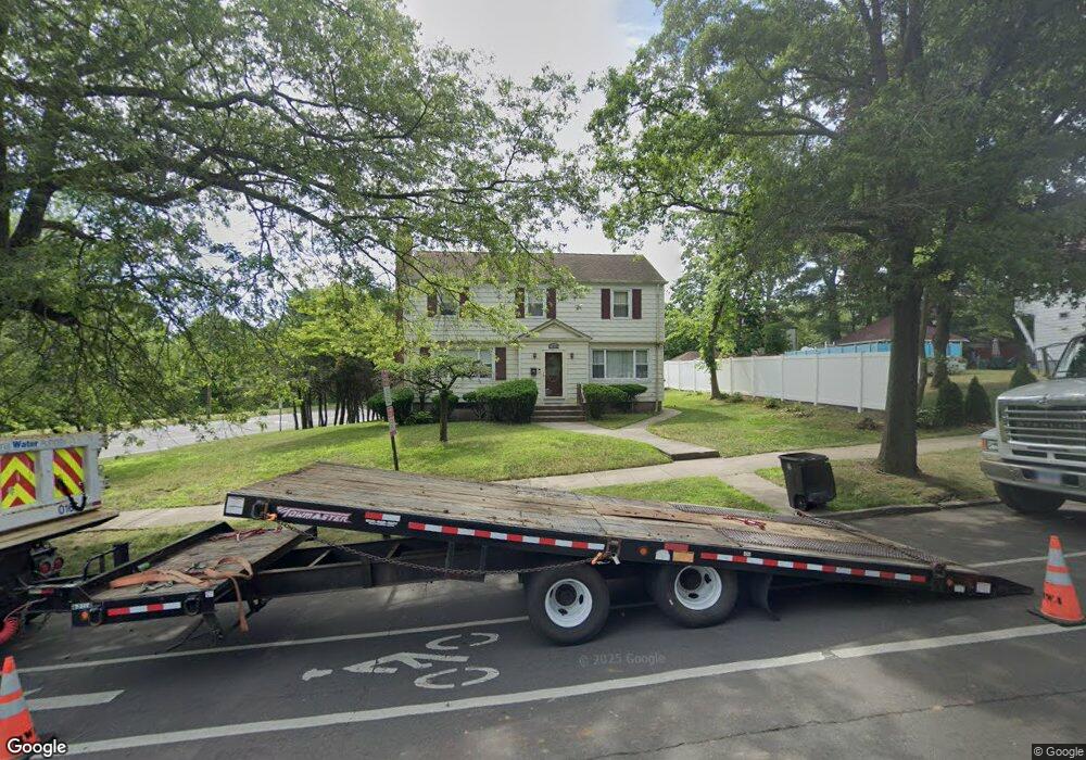 1889 Ella T Grasso Blvd, New Haven, CT 06511 - photo 1