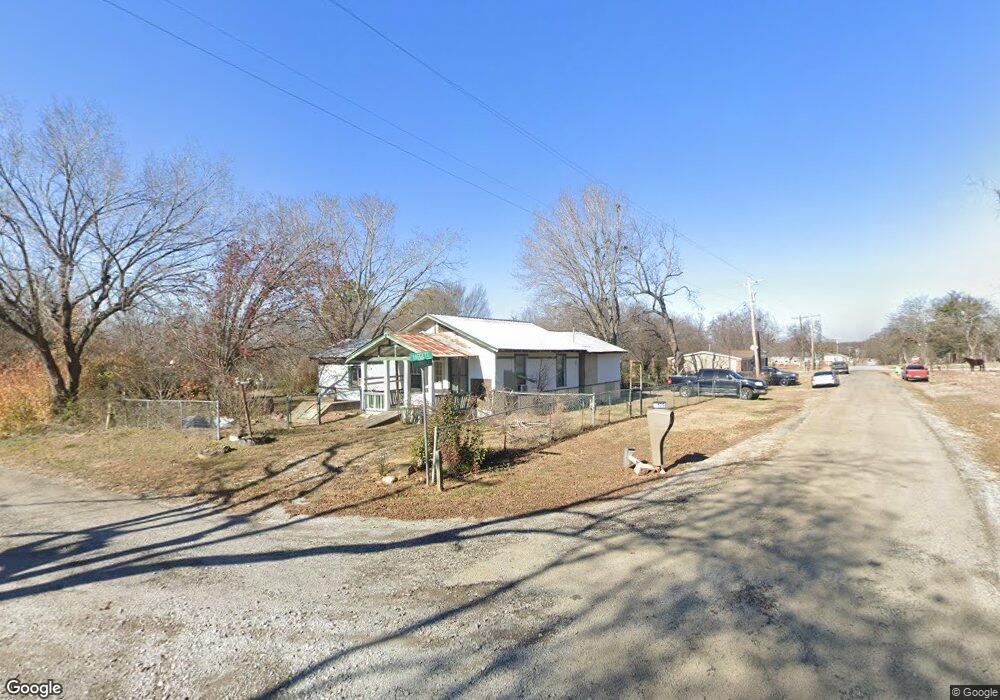 145 E Liggett St, Bristow, OK 74010 - photo 1