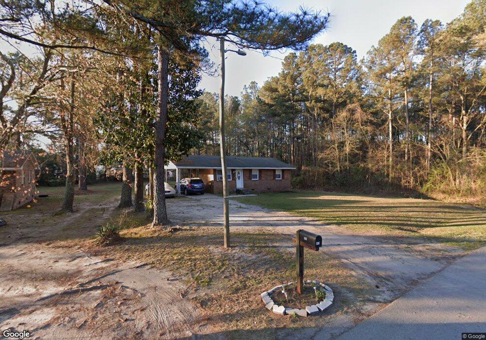 503 Pitt St, Laurinburg, NC 28352 - photo 1