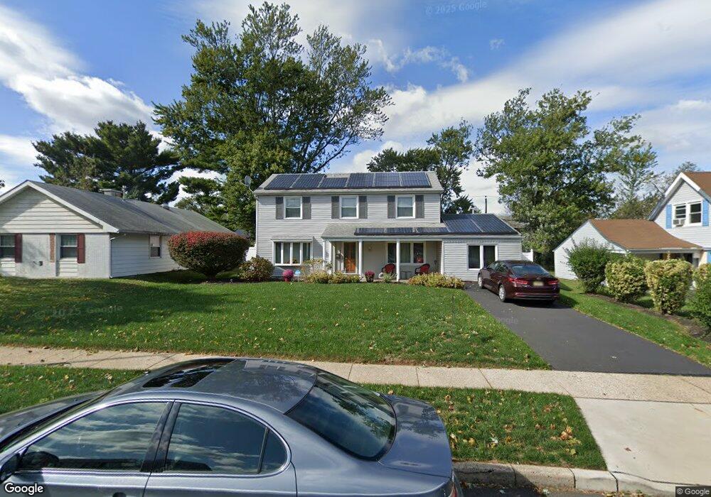 23 Pebble Ln, Willingboro, NJ 08046 - photo 1