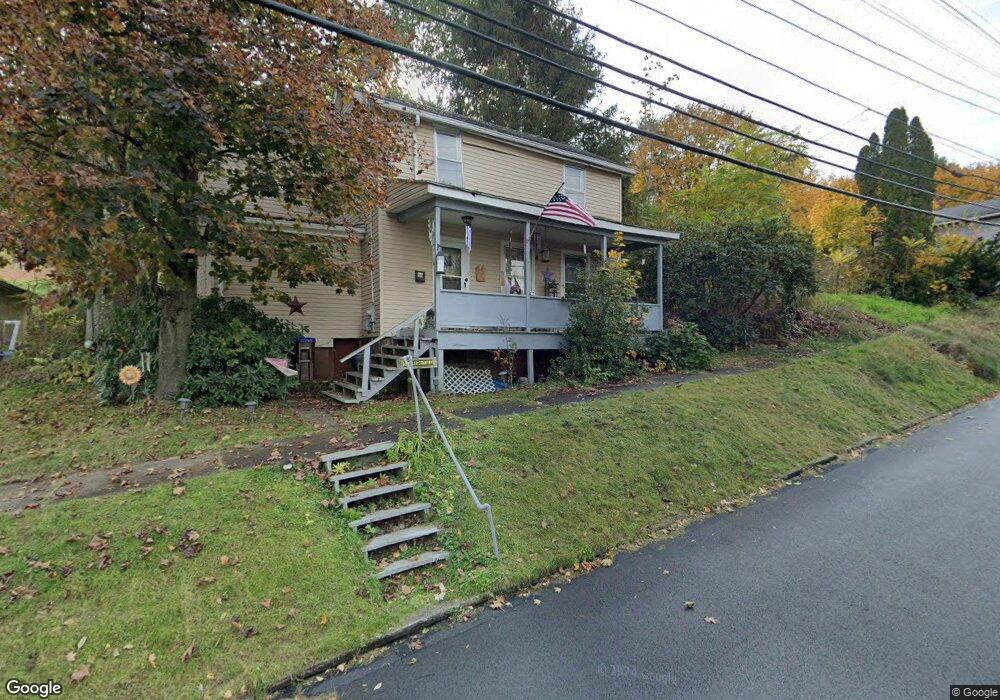 1319 Eagle St, Franklin, PA 16323 - photo 1