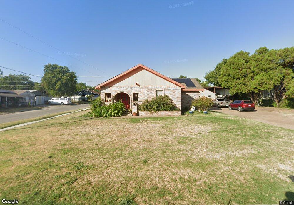 2901 NW Loraine St, Fort Worth, TX 76106 - photo 1