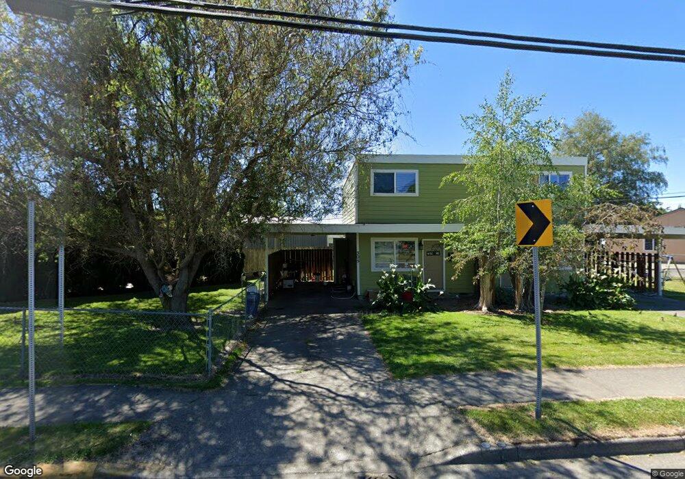 305 32nd Ave, Longview, WA 98632 - photo 1