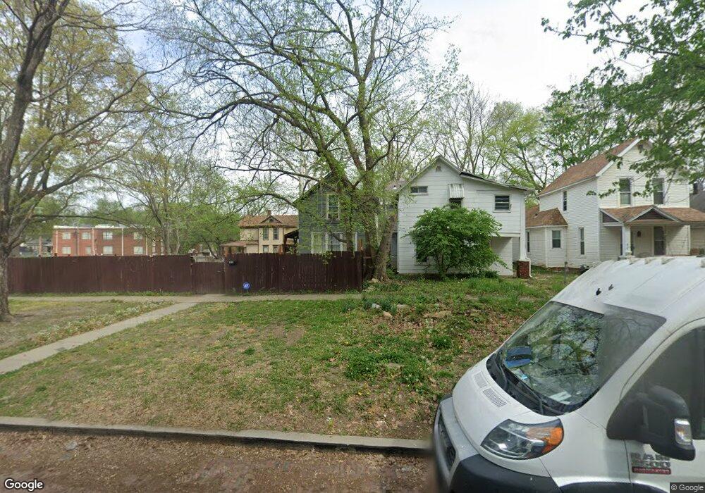 404 SW Clay St, Topeka, KS 66606 - photo 1