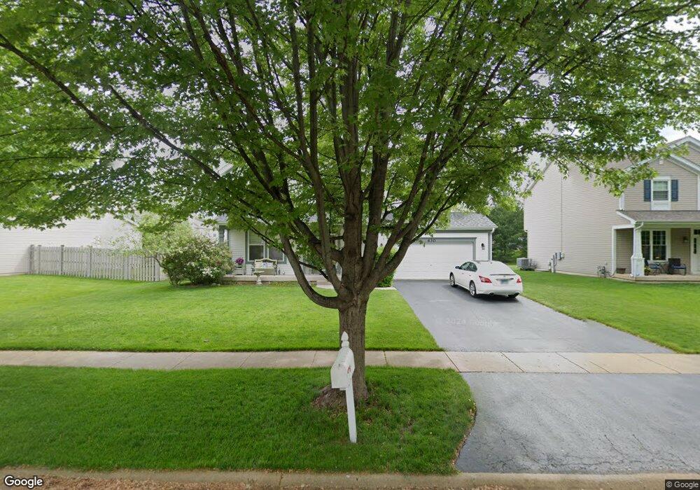 630 Vista Dr unit 2, Oswego, IL 60543 - photo 1