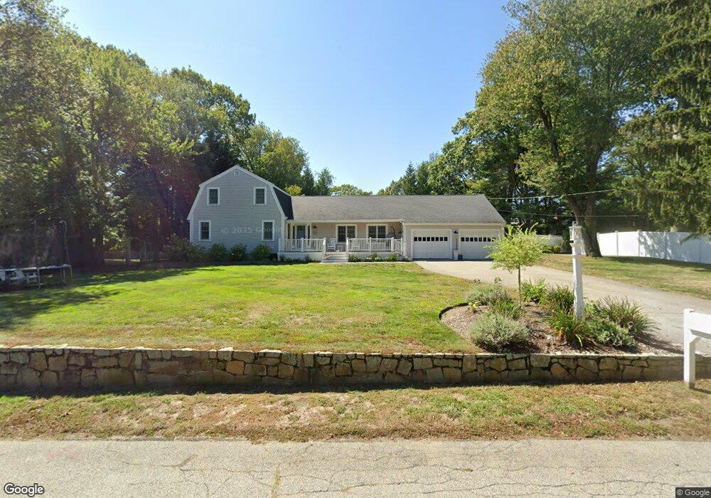 10 Ledgewood Dr, Cohasset, MA 02025 - photo 1
