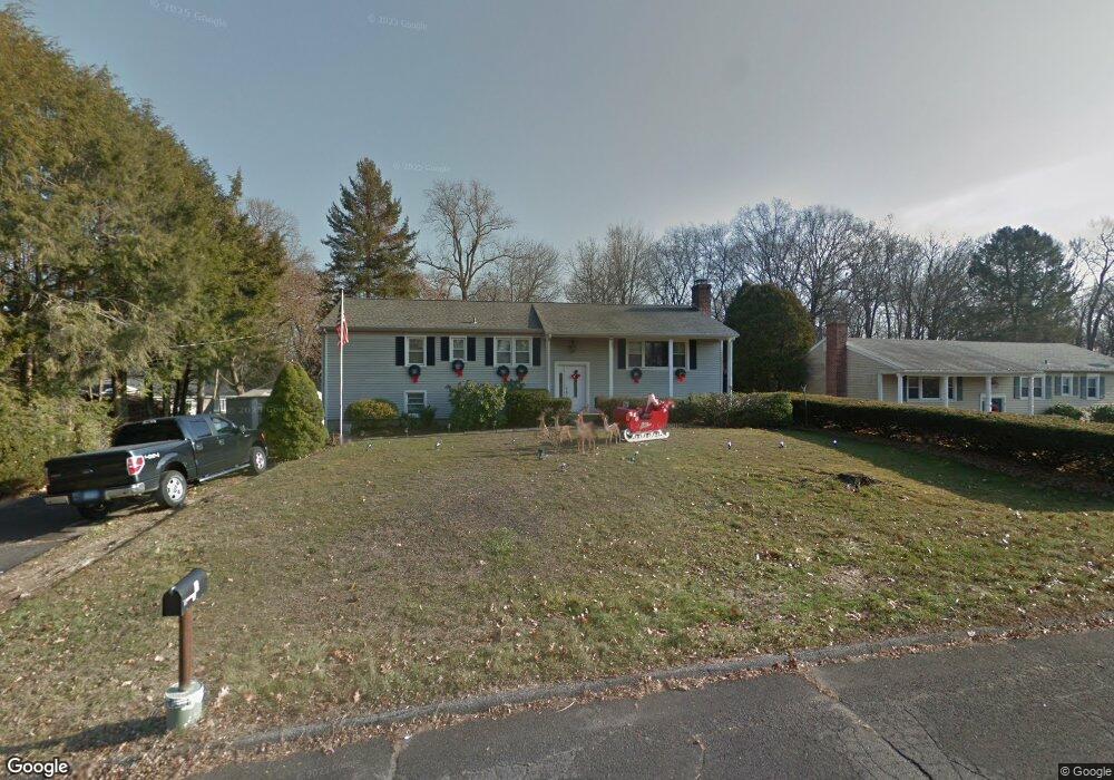 5 Imperial Dr, Norwalk, CT 06854 - photo 1