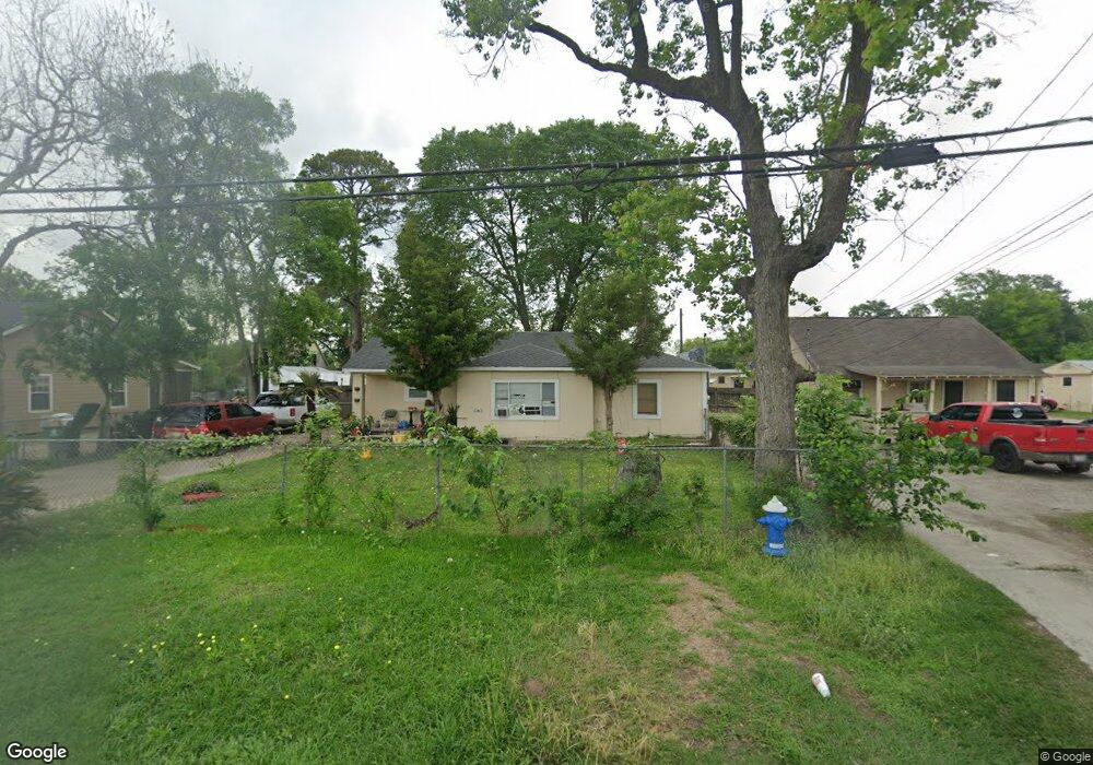 1619 Heaney Dr, Houston, TX 77093 - photo 1