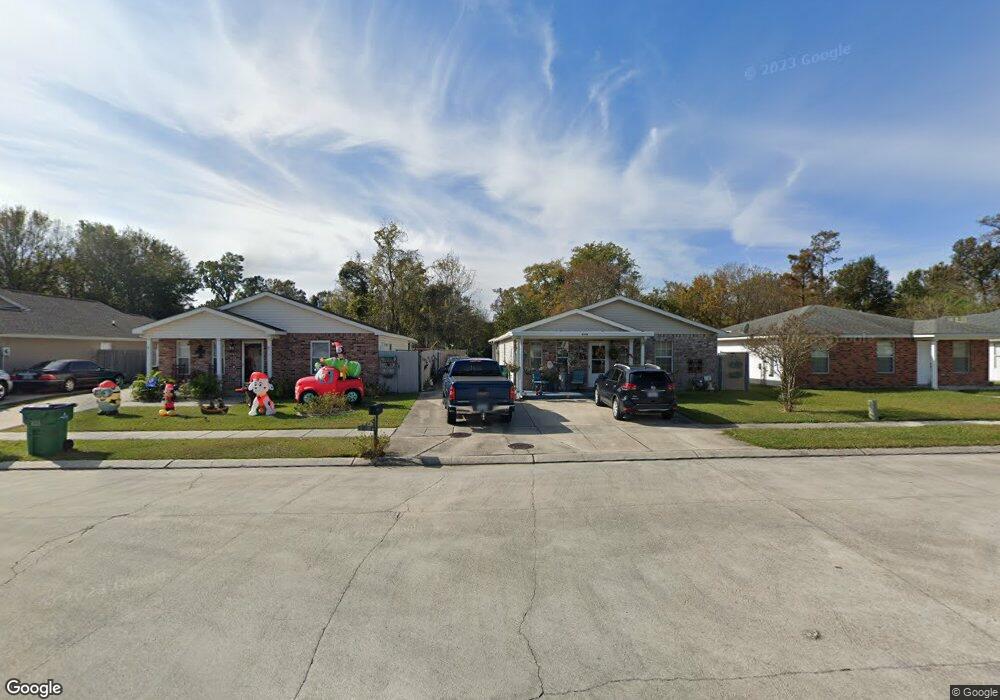 4536 Bayou Des Familles Dr, Marrero, LA 70072 - photo 1