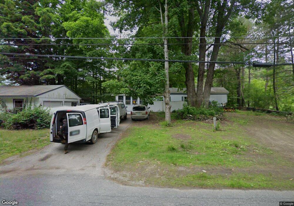 462 Elm St, Claremont, NH 03743 - photo 1