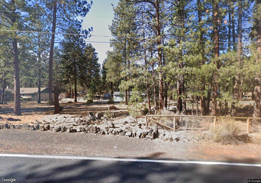 60043 Navajo Rd, Bend, OR 97702 - photo 1