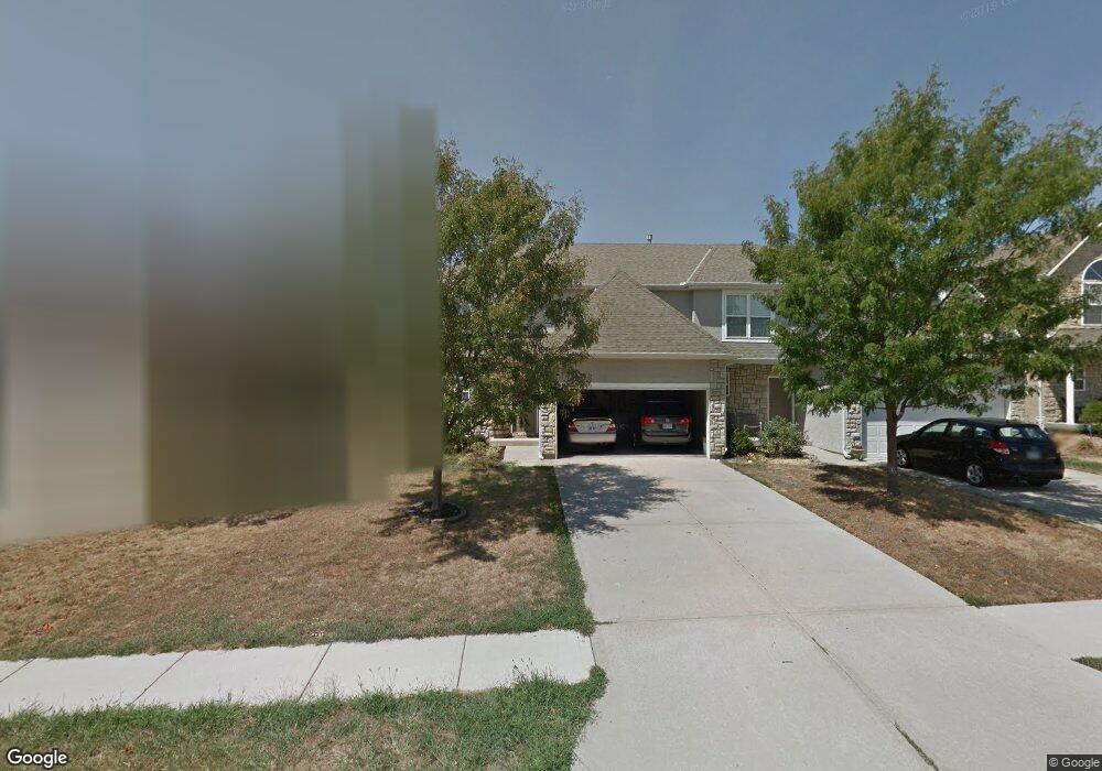 6034 Millbrook St, Shawnee, KS 66218 - photo 1