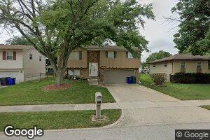 3637 N Dove Dr, Decatur, IL 62526
