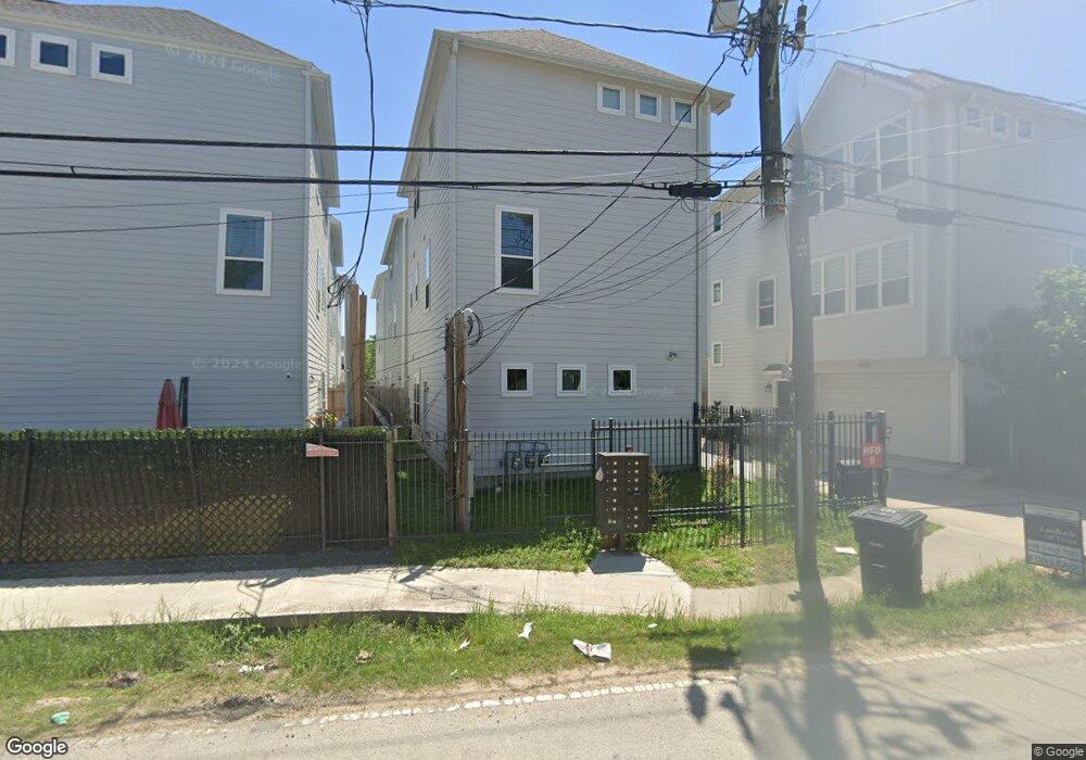 683 Link Rd unit A, Houston, TX 77009 - photo 1