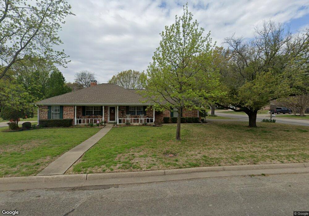 2115 Pecan St, Bonham, TX 75418 - photo 1