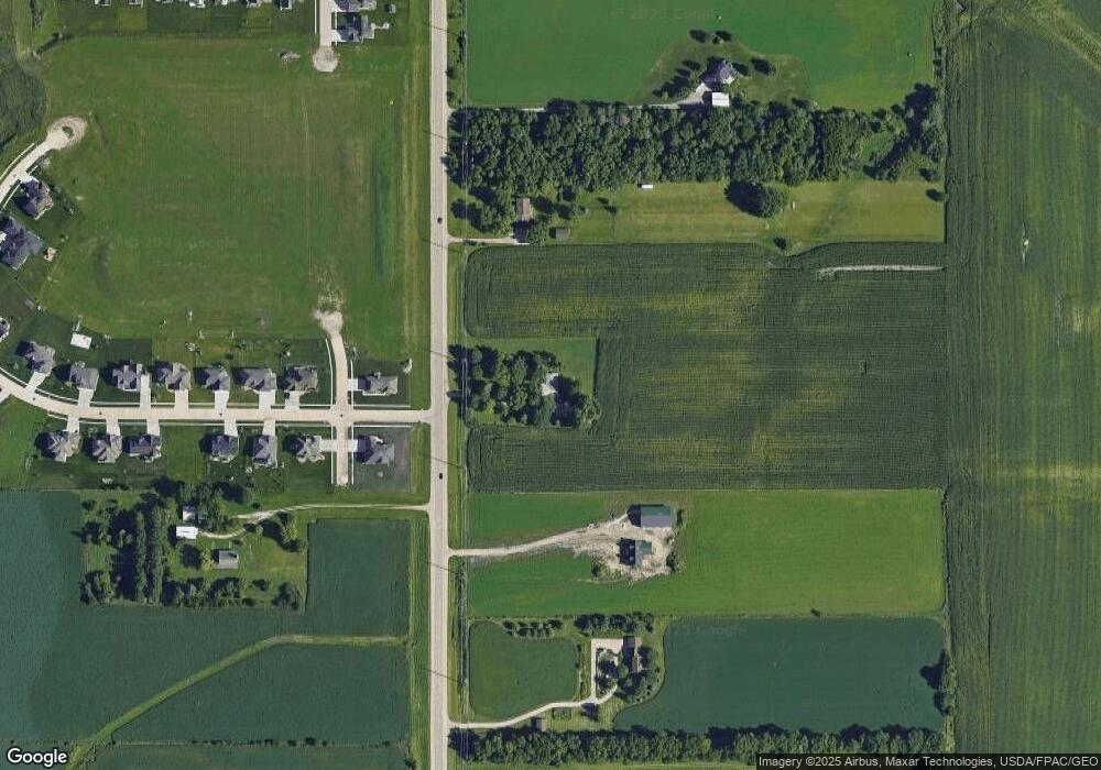 1824 Union Rd, Cedar Falls, IA 50613 - photo 1