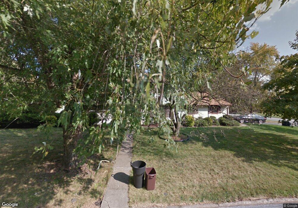 2 Crest Dr, Bound Brook, NJ 08805 - photo 1