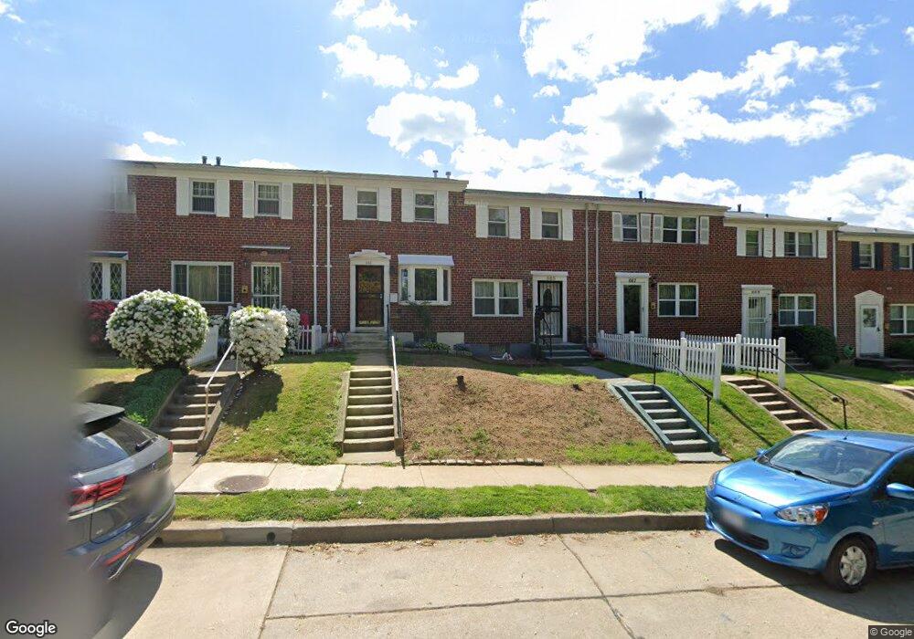 665 S Wickham Rd, Baltimore, MD 21229 - photo 1