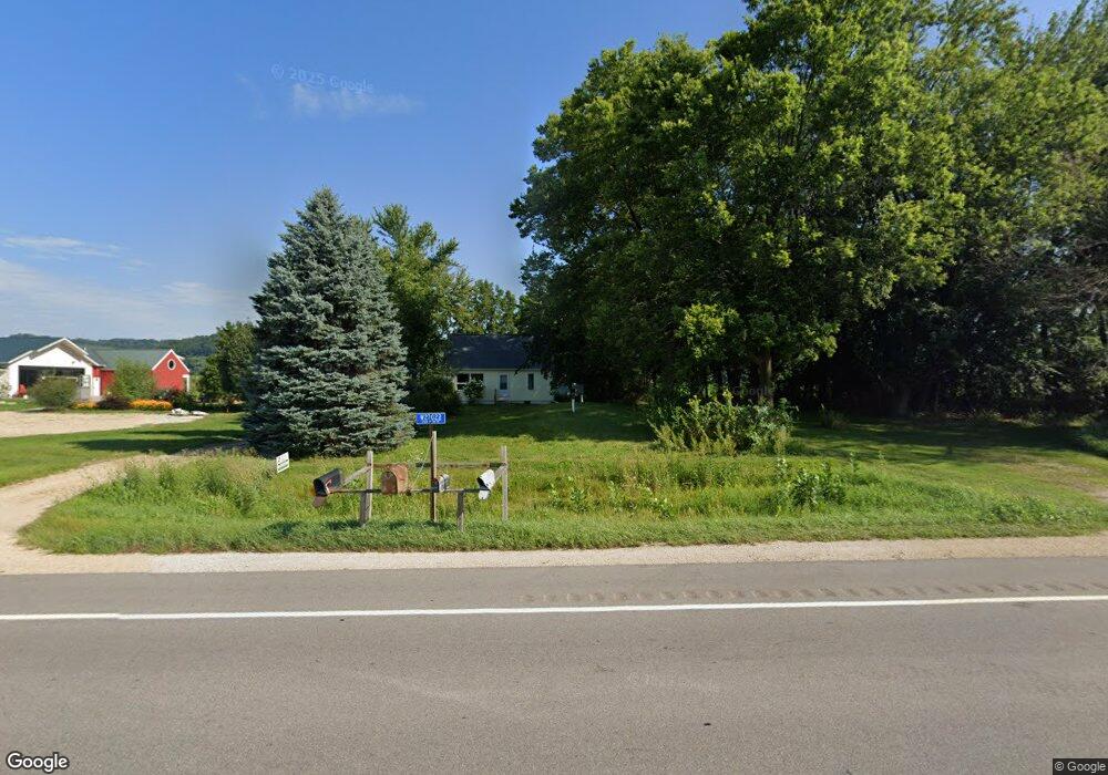 W27022 State Road 54 35, Trempealeau, WI 54661 - photo 1