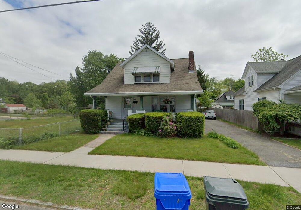 143 Denver St, Springfield, MA 01109 - photo 1