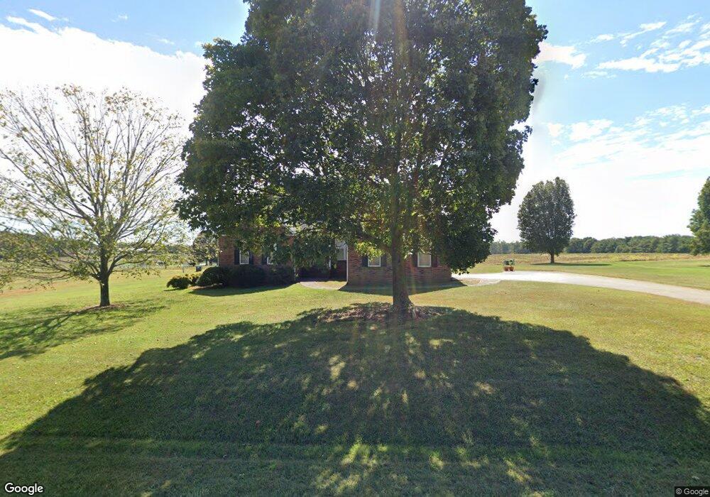 105 Greenfield Dr W, Statesville, NC 28625 - photo 1