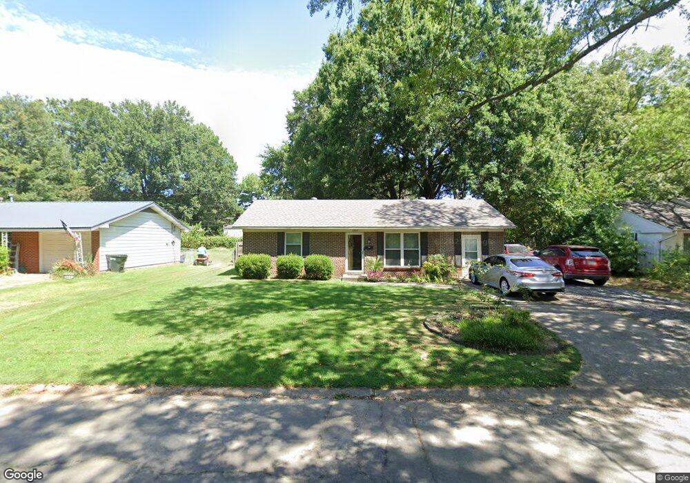 2202 Broadview Ave, Conway, AR 72034 - photo 1