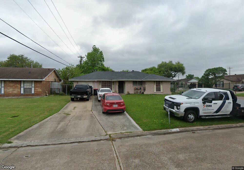 3911 Sandy Meadow Ln, Houston, TX 77039 - photo 1