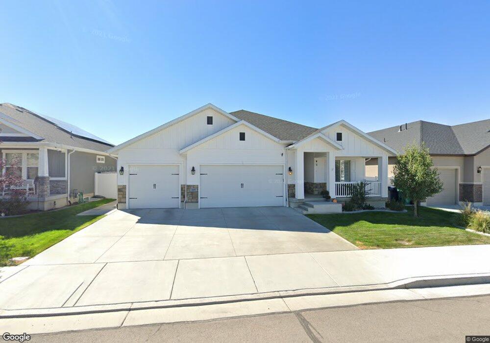 2491 W 525 S, Layton, UT 84041 - photo 1