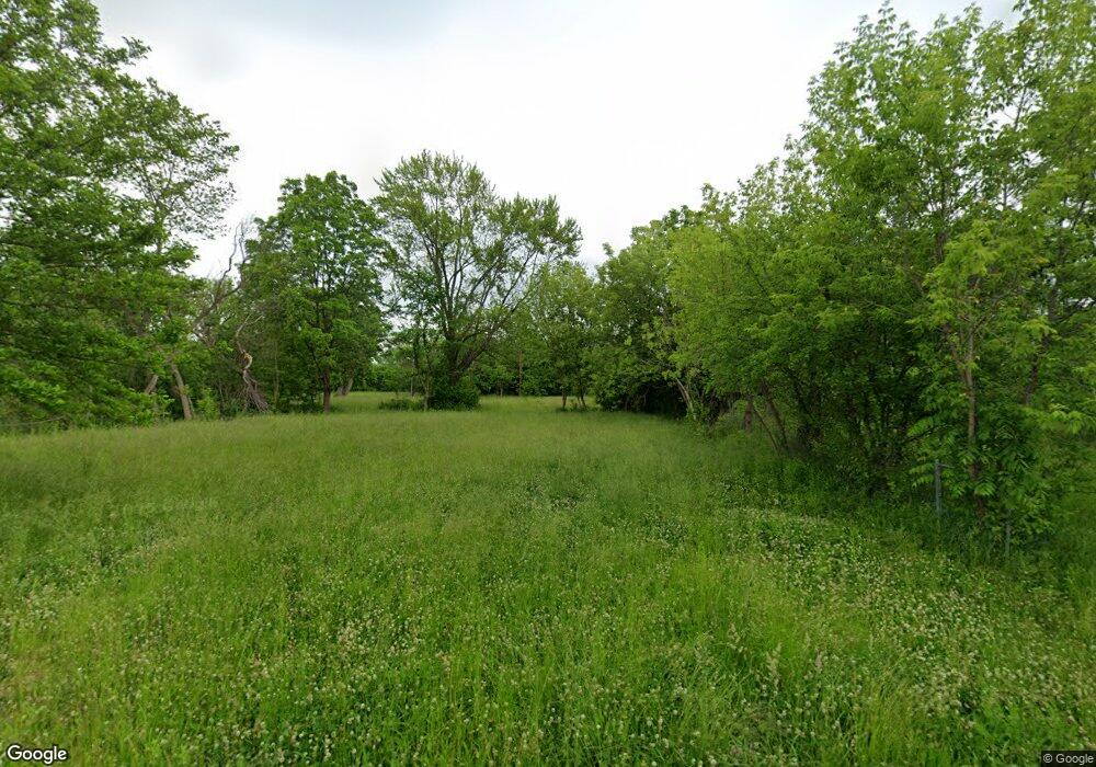 1303 W Juliah Ave, Flint, MI 48505 - photo 1