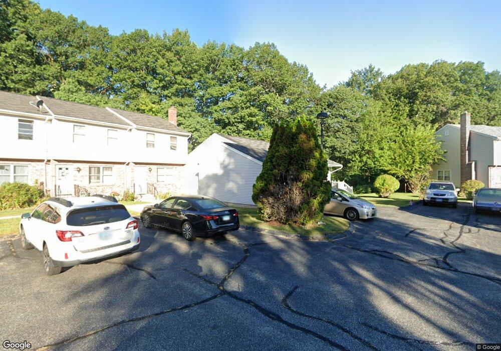 12 Vintner Place, Enfield, CT 06082 - photo 1