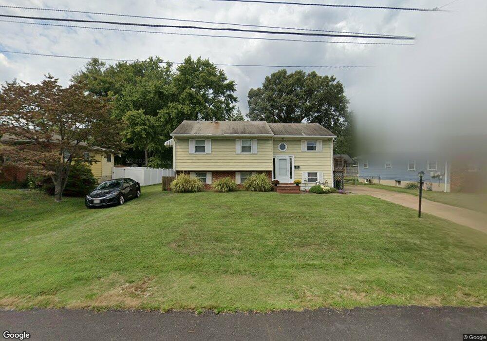 220 Inlet Dr, Pasadena, MD 21122 - photo 1